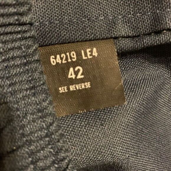 HAGGAR PRESSTIGE CASUALS SIZE 42 W BLUE SHORTS NWT - Picture 5 of 6